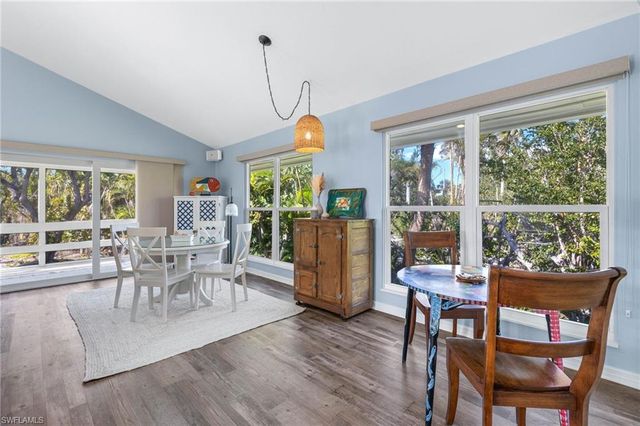 6092 Sanibel Captiva RD, Sanibel, FL 33957