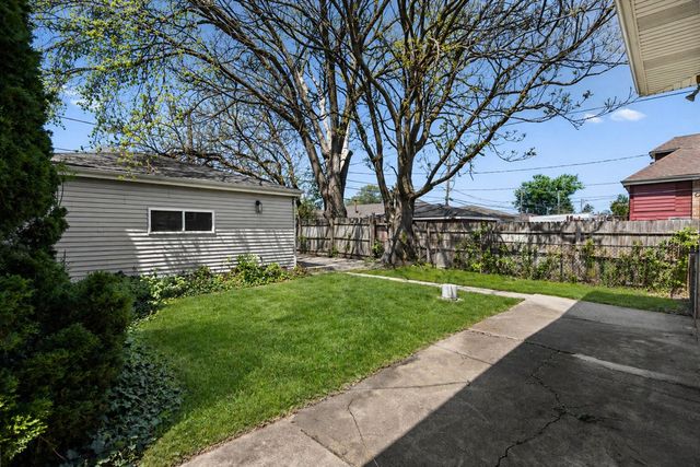8244 S Wood Street, Chicago, IL 60620