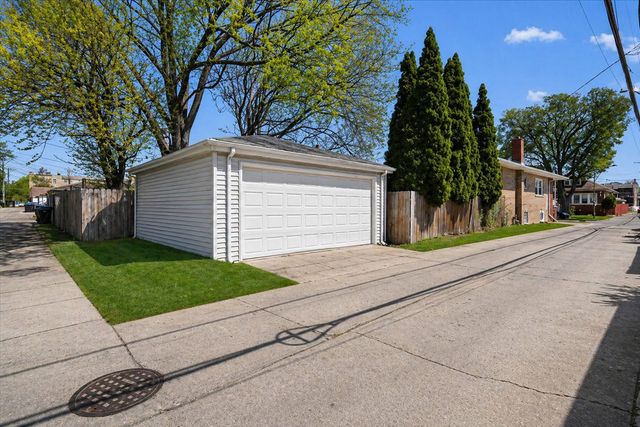 8244 S Wood Street, Chicago, IL 60620