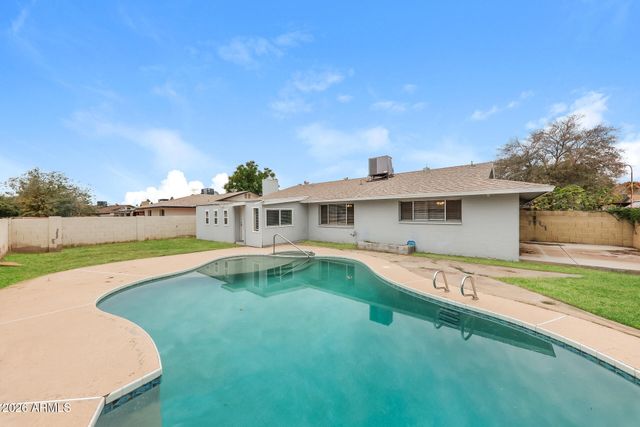 7249 N 30TH Lane, Phoenix, AZ 85051