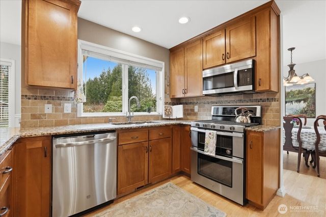 26931 150th Place SE, Kent, WA 98042