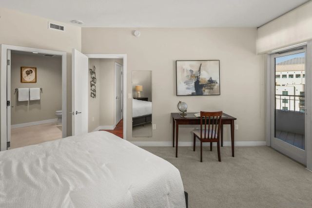 700 W Harbor 1506, San Diego, CA 92101