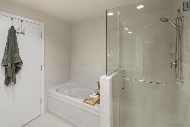 700 W Harbor 1506, San Diego, CA 92101