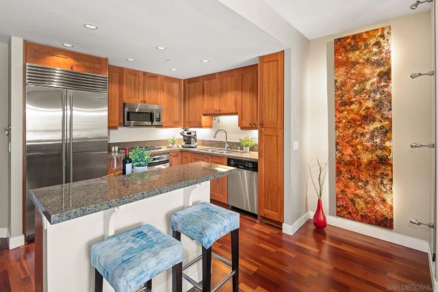 700 W Harbor 1506, San Diego, CA 92101