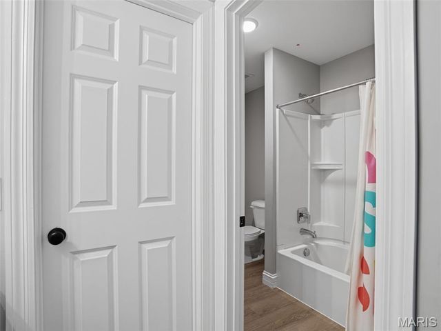 5150 Greensfelder Valley Court, Eureka, MO 63025