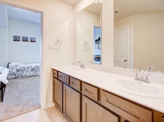 1646 Ryon Falls Drive, Richmond, TX 77469