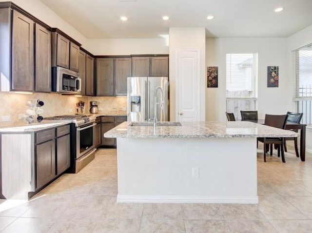1646 Ryon Falls Drive, Richmond, TX 77469