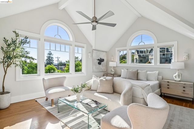 1858 San Lorenzo Ave, Berkeley, CA 94707