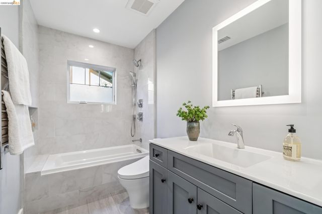 1858 San Lorenzo Ave, Berkeley, CA 94707