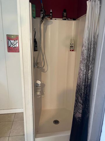 202 W Maple Avenue, Lancaster, KY 40444