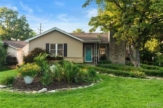 573 Drury Lane, Kirkwood, MO 63122