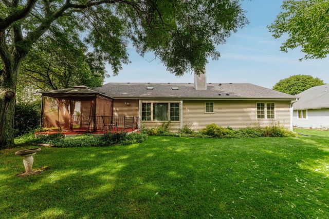 N58W24835 Cardinal COURT, Sussex, WI 53089