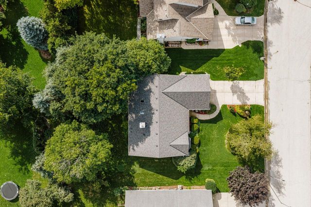 N58W24835 Cardinal COURT, Sussex, WI 53089
