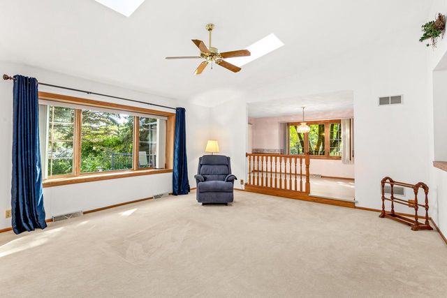 N58W24835 Cardinal COURT, Sussex, WI 53089