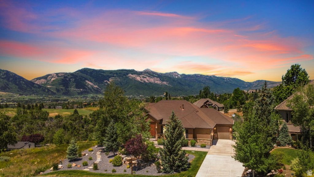 3573 N ELKVIEW DR, Eden, UT 84310