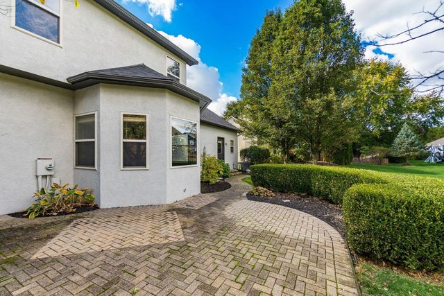 7033 Steeplebush Avenue, Westerville, OH 43082