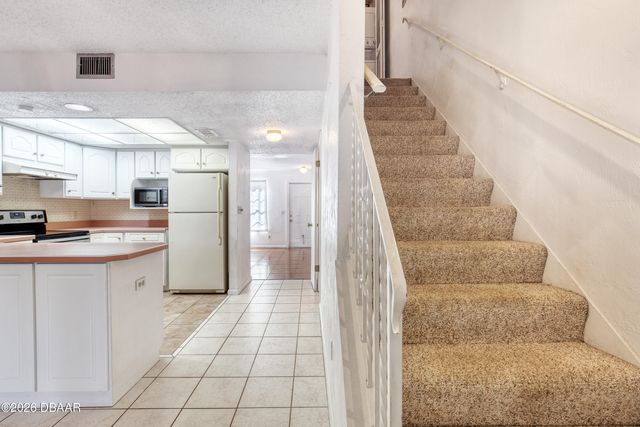 92 Fremont Ave Apt 103, Daytona Beach, FL 32114