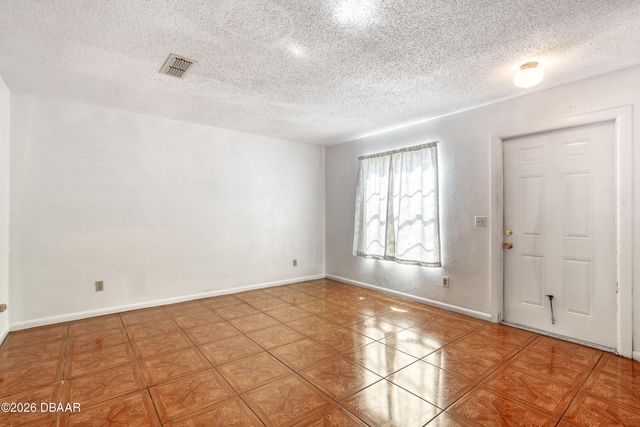 92 Fremont Ave Apt 103, Daytona Beach, FL 32114