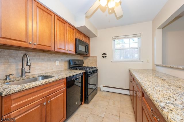 1301 Valley Rd A, Wayne Twp., NJ 07470