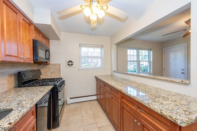 1301 Valley Rd A, Wayne Twp., NJ 07470