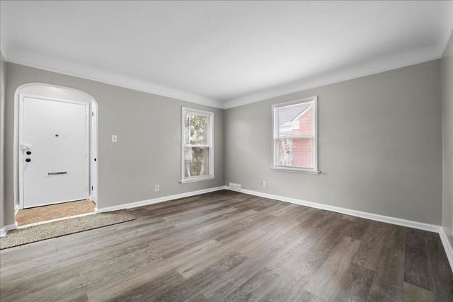 16283 Carlisle Street, Detroit, MI 48205