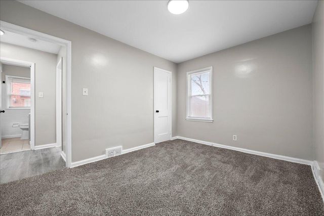 16283 Carlisle Street, Detroit, MI 48205