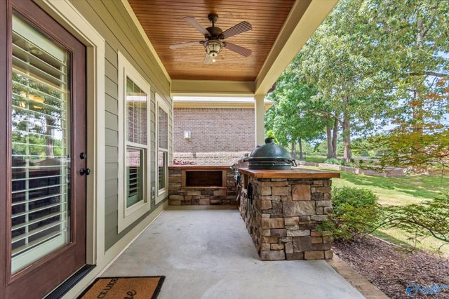 14318 Muirfield Drive, Athens, AL 35613