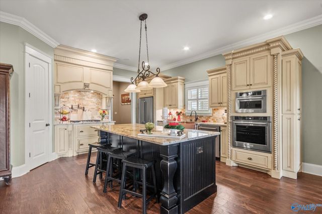 14318 Muirfield Drive, Athens, AL 35613