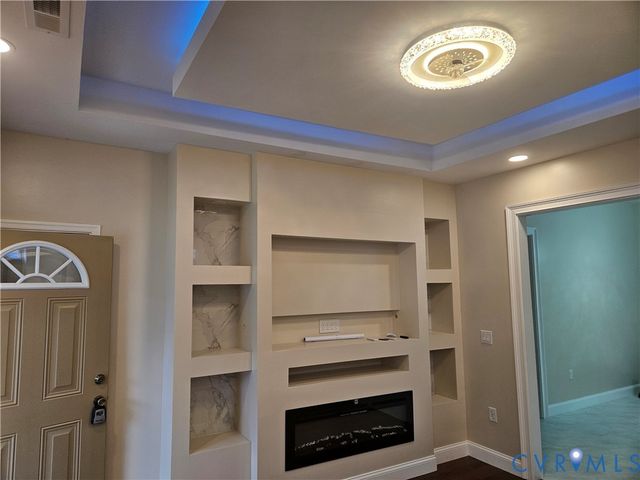 203 Lafayette Ave, Colonial Heights, VA 23834