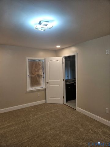 203 Lafayette Ave, Colonial Heights, VA 23834