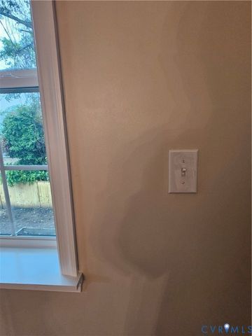 203 Lafayette Ave, Colonial Heights, VA 23834