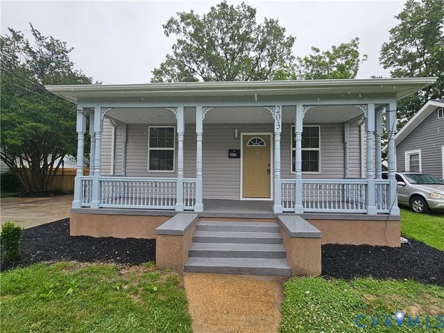 203 Lafayette Ave, Colonial Heights, VA 23834