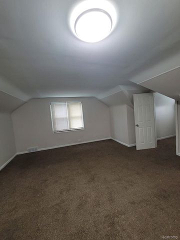 17714 AVON Avenue, Detroit, MI 48219