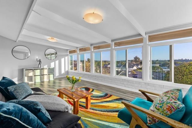 3685 Vista Campana 39, Oceanside, CA 92057