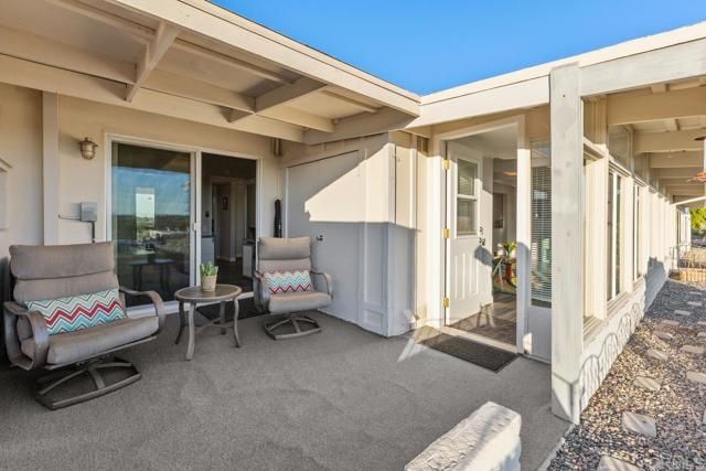 3685 Vista Campana 39, Oceanside, CA 92057