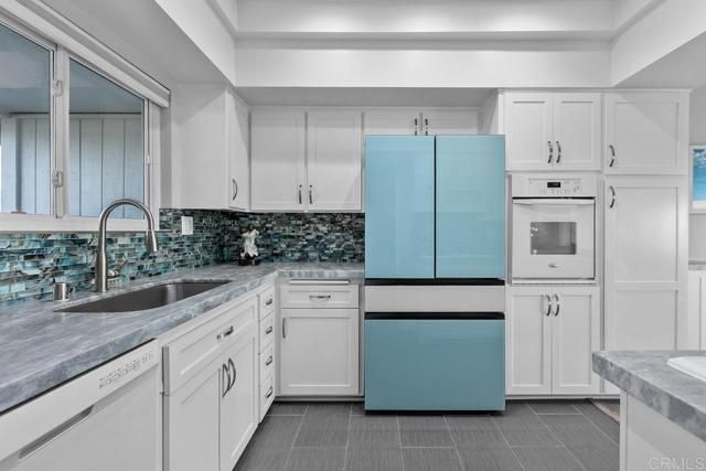 3685 Vista Campana 39, Oceanside, CA 92057