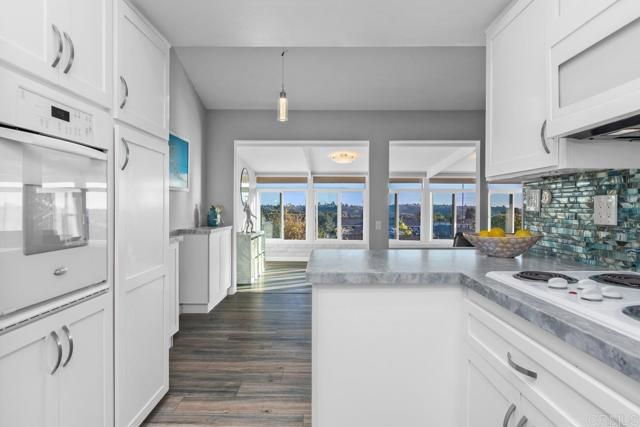 3685 Vista Campana 39, Oceanside, CA 92057