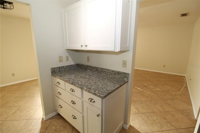 2201 HOLKHAM PLACE 114, Sun City Center, FL 33573