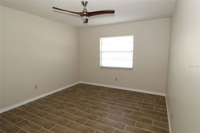 2201 HOLKHAM PLACE 114, Sun City Center, FL 33573