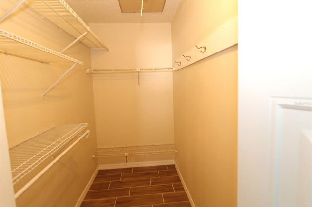 2201 HOLKHAM PLACE 114, Sun City Center, FL 33573