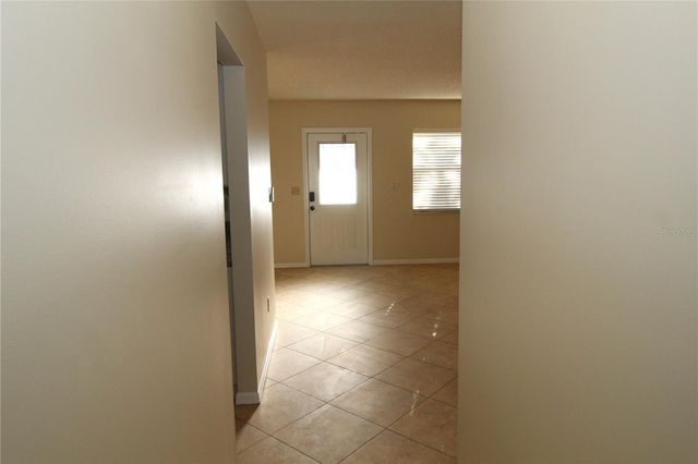 2201 HOLKHAM PLACE 114, Sun City Center, FL 33573
