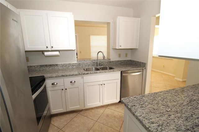2201 HOLKHAM PLACE 114, Sun City Center, FL 33573