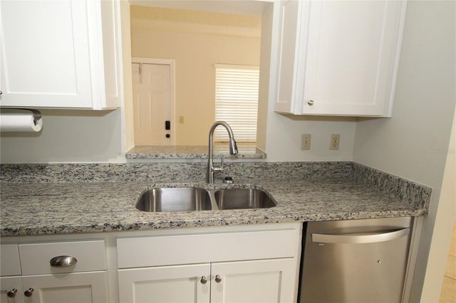 2201 HOLKHAM PLACE 114, Sun City Center, FL 33573