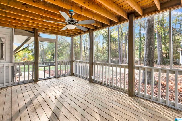 1724 KING CHARLES COURT, Alabaster, AL 35007