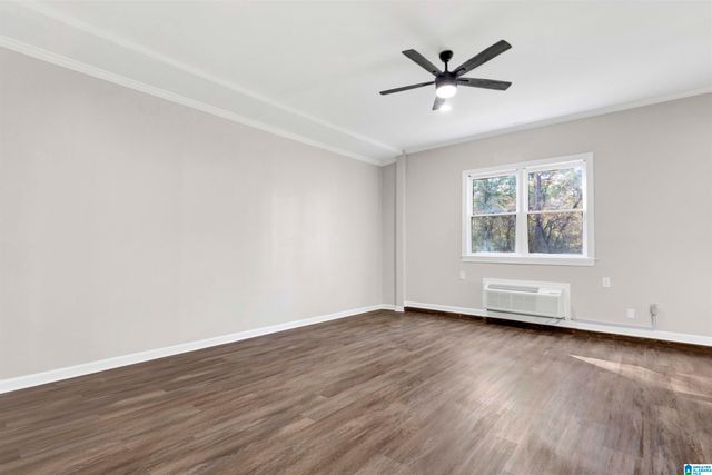 1724 KING CHARLES COURT, Alabaster, AL 35007