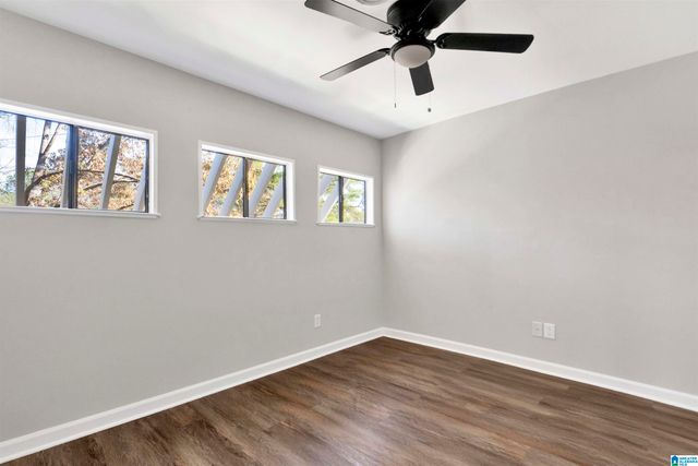 1724 KING CHARLES COURT, Alabaster, AL 35007