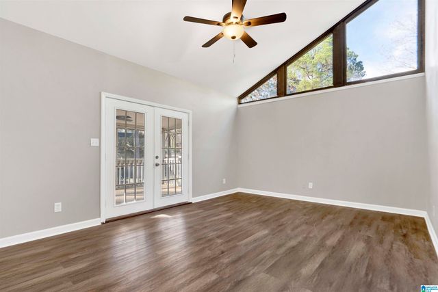 1724 KING CHARLES COURT, Alabaster, AL 35007