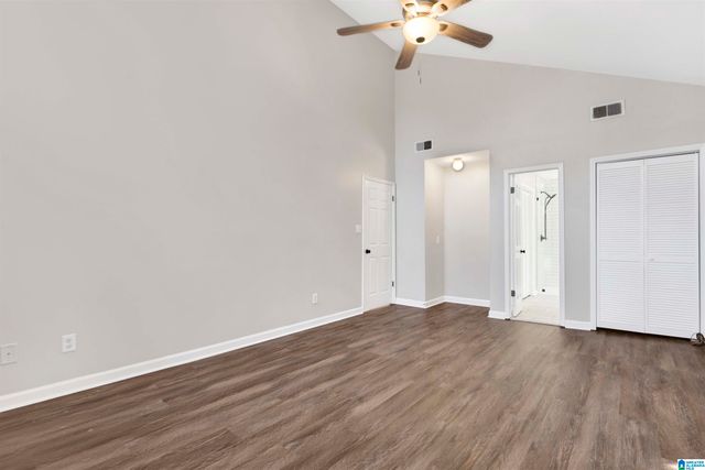 1724 KING CHARLES COURT, Alabaster, AL 35007