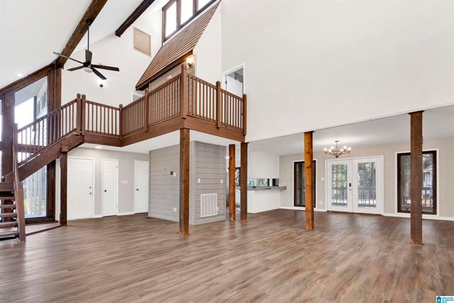 1724 KING CHARLES COURT, Alabaster, AL 35007