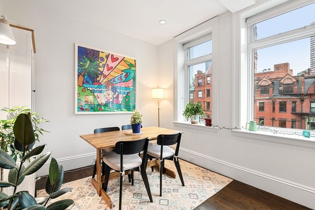 165 Newbury St 2, Boston, MA 02116